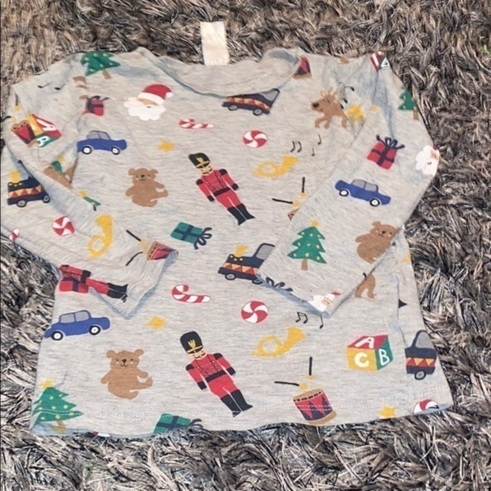 H&M boys holiday Christmas shirt 2-3 years.